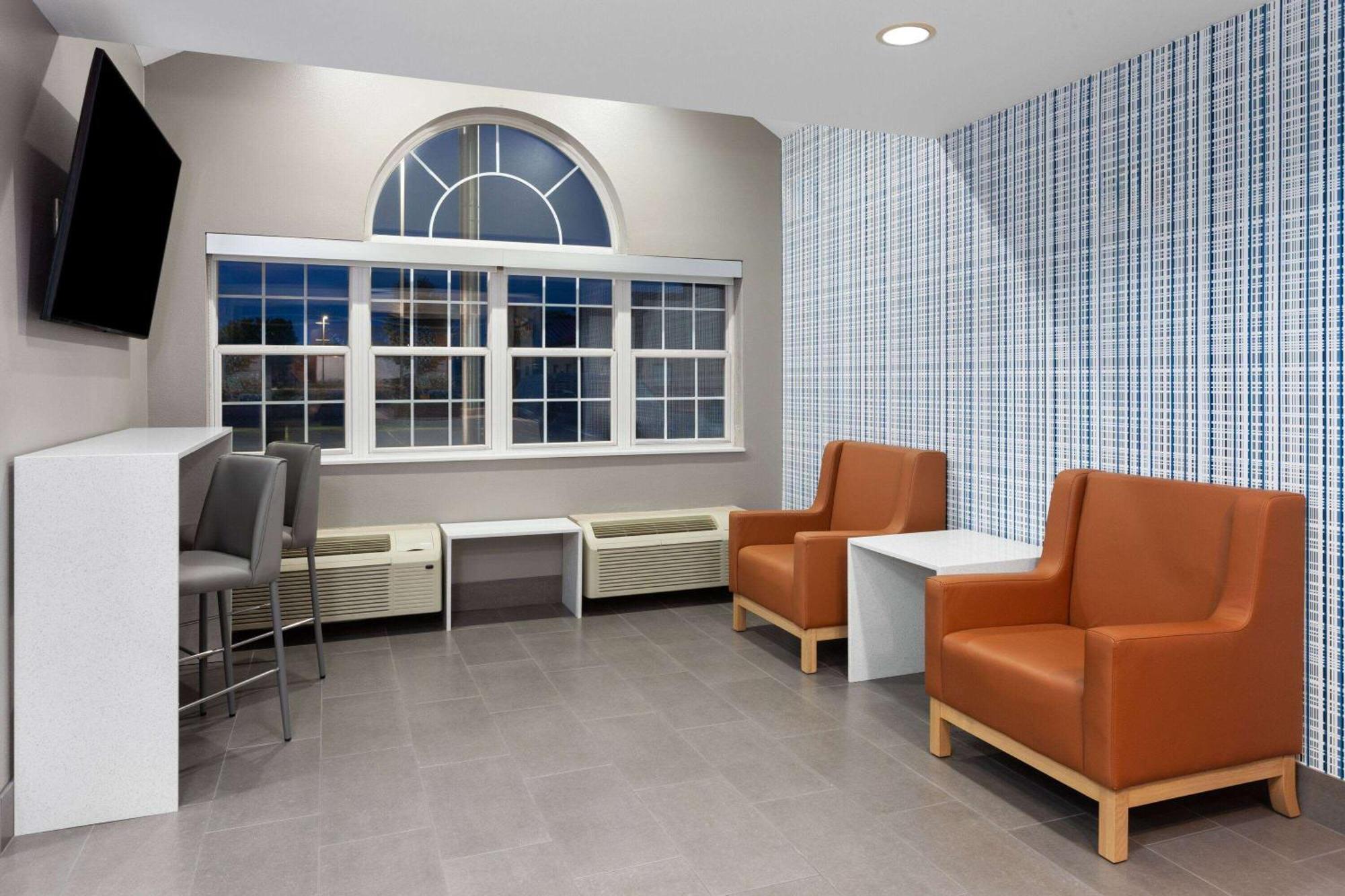 Microtel Inn By Wyndham Janesville Kültér fotó
